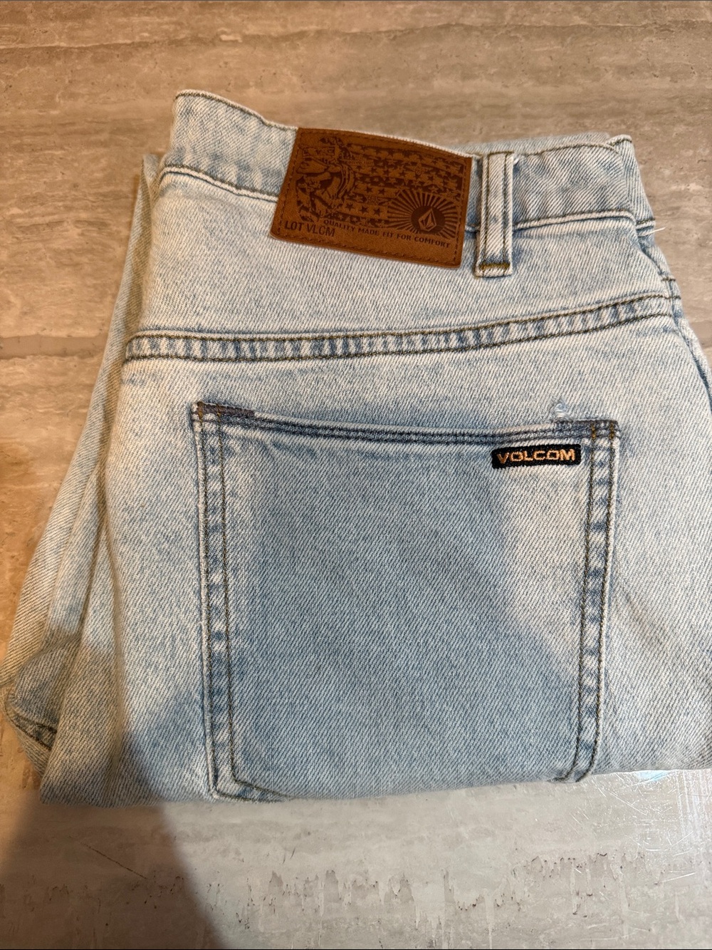 Volcom Light Blue Stonewashed Denim Jeans 30x32